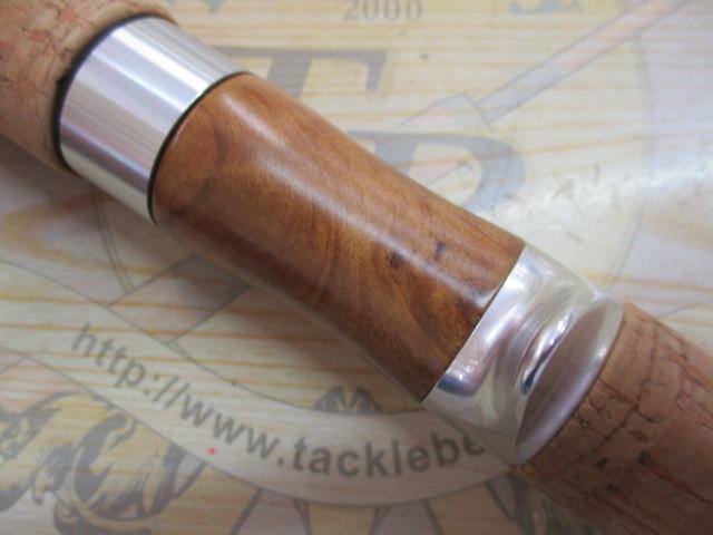 ピュアリスト 46ULB・W