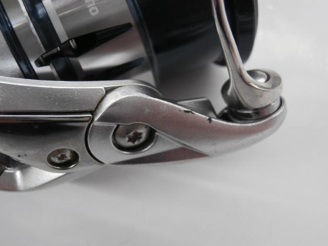 19ストラディック 2500S