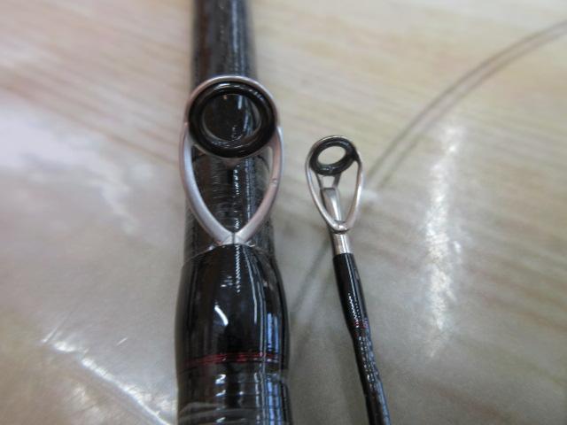 24ハードロッカーBB B83M