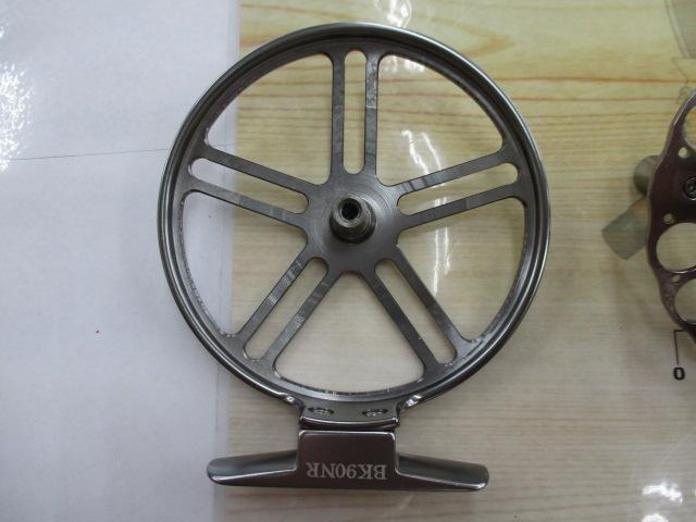 BK90NRバトルフィールド黒鯛3号-100M糸ナシ箱付