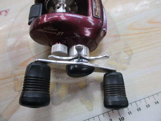 メタニウムXT RH(赤)