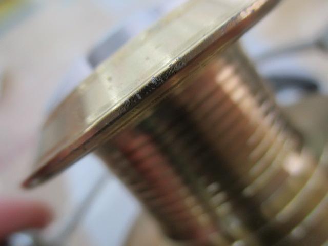 13トライソ 3000H-LBD