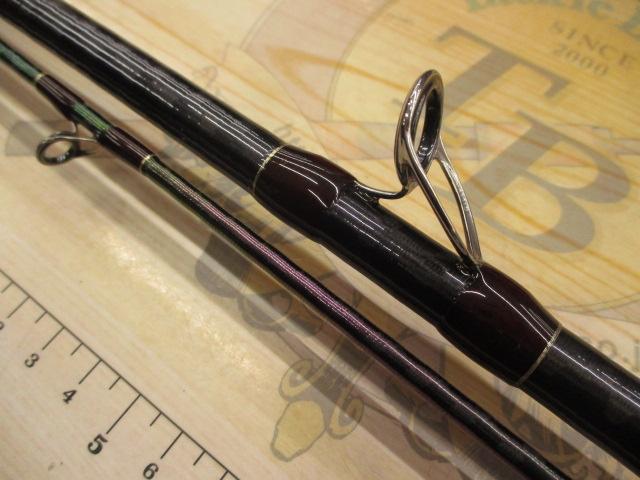 18ワールドシャウラ 1833RS-2