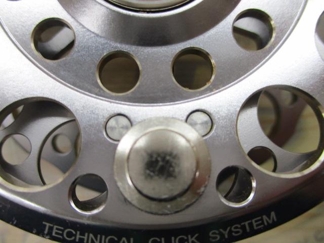 黒鯛師 THEヘチセレクション 88W X-TG チタン/ゴールド