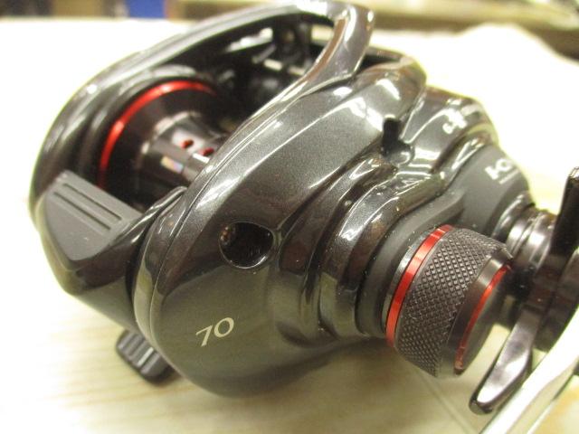 16スコーピオン 70