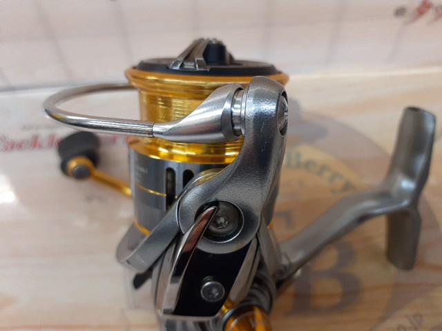 18フリームス LT2000S