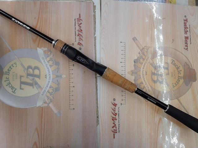 17エクスプライド 1610M