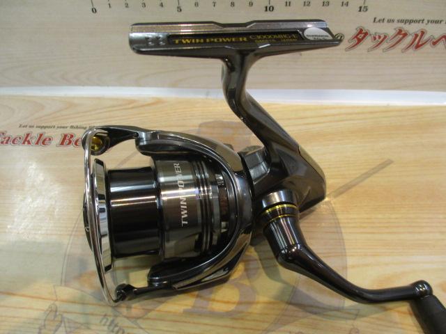 24ツインパワー C3000MHG