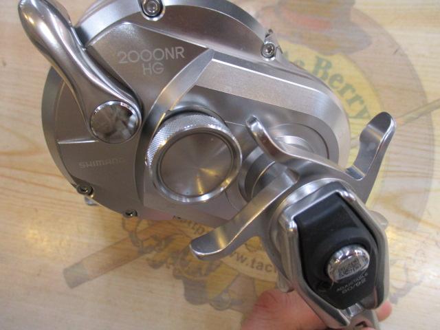 17オシアジガー 2000NRHG｜＠ベリーネット 日本最大新品中古釣具WEB