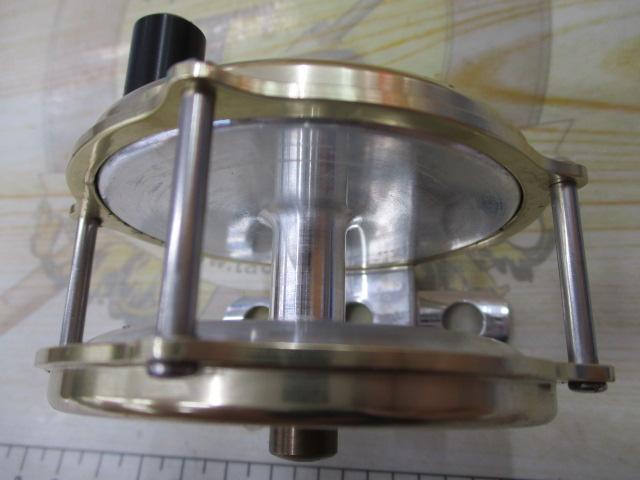 モデル50 ゴールド/ブラック