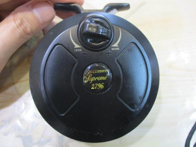 シュープリーム2796