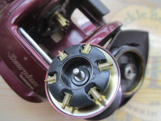 97スコーピオン 1500(浅溝スプール)