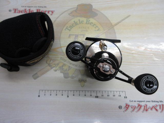 カセ筏師 チヌセレクションZ 60HG BG(右) ブラック/ゴールド