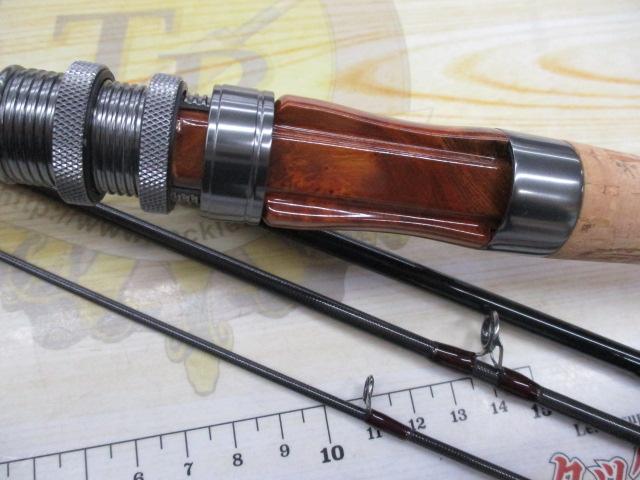 トラウティアフェリークC49L/G-P4