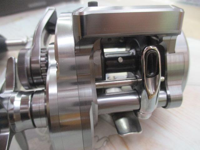 24オシアコンクエストCT 300HG