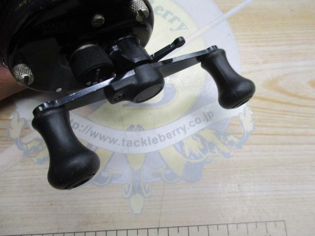 ロイヤルエクスプレス(右)