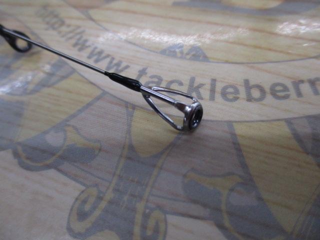 エメラルダスストイストST 83M-SMT