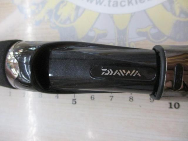 エメラルダスエア AGS83M-S