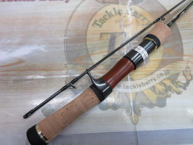 トラウティーノ TTS-B382UL