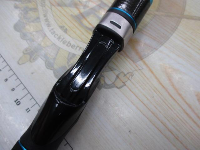 CBアーティライドイカメタル662M