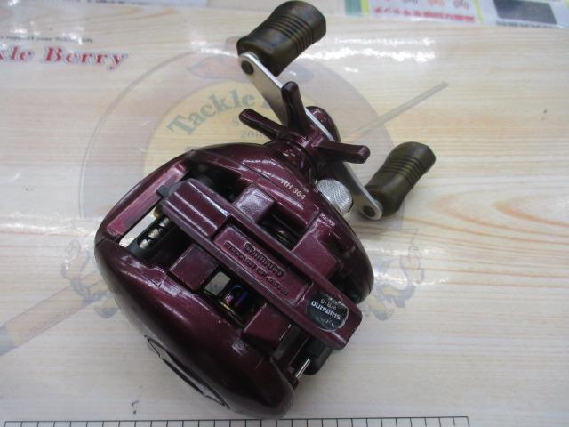 97スコーピオン 1501(浅溝スプール)