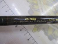 デストロイヤー F5-70DG(オロチフュージコンタクト)マットブラックリールシート スラントブリッジ