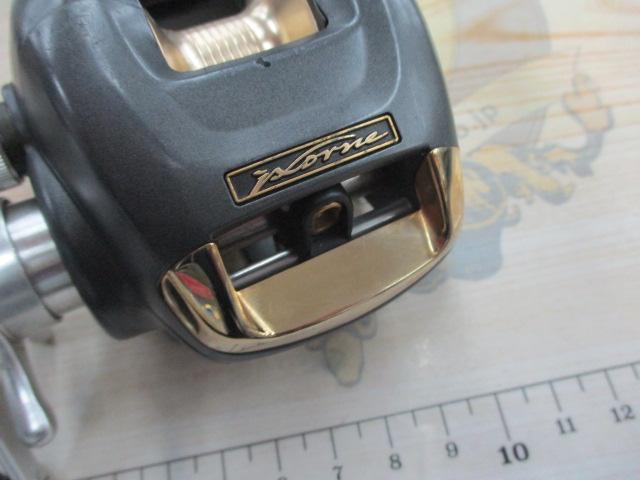 イクシオーネF300RM 