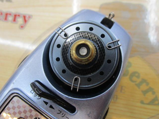 クリスティア ワカサギSR2電動リール シルバー