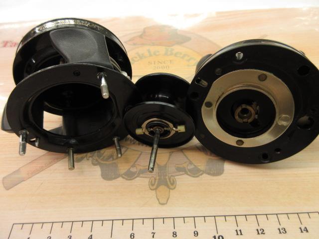 ロイヤルエクスプレス(右)