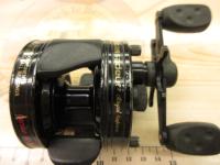 ロイヤルエクスプレス(右)