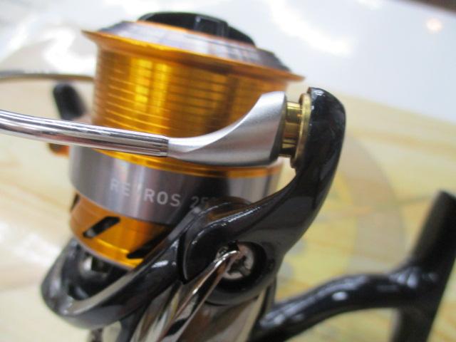 15レブロス 2506H