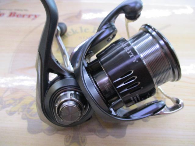 23エアリティ ST SF2000SS-P