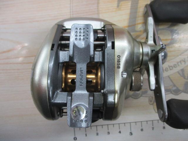 04スコーピオンMg 1001