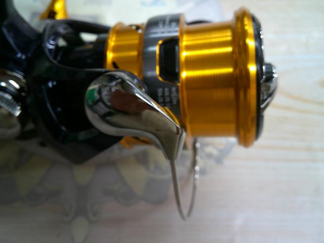 24レブロス LT2500S-XH｜＠ベリーネット 日本最大新品中古釣具WEBショップ