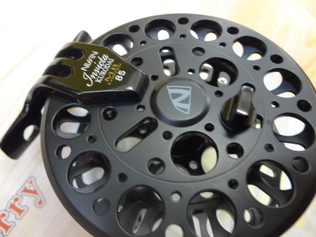 インヴィクタクロダイRND MBリミテッド(マットブラック)