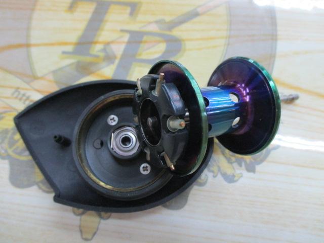 97スコーピオン 1500(浅溝スプール)