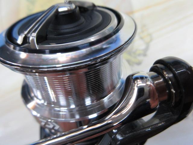 18イグジスト LT3000S-C