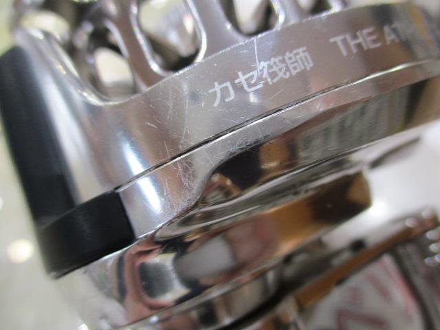 カセ筏師 THEアスリート競技 65W-TS(左) チタン/シルバー