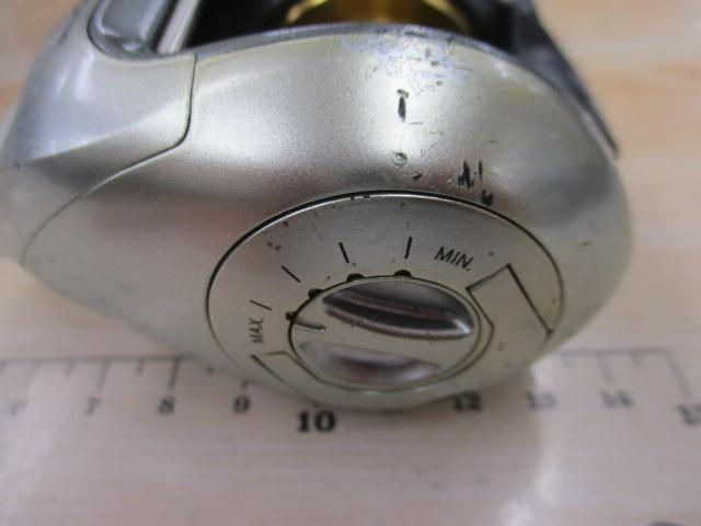 04スコーピオンMg 1000