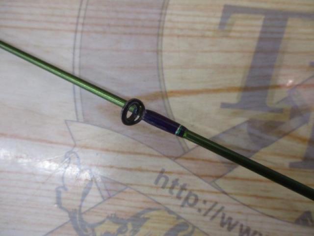 ロードランナーヴォイス(赤SPロゴ) HB680M エクストラエナジードライブミッド