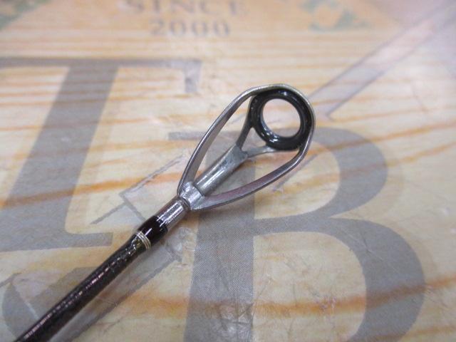 18ワールドシャウラ 2832RS-2