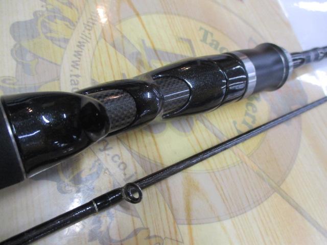 エクスセンス B804ML/RS