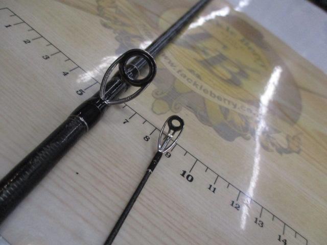 エクスセンス B804ML/RS