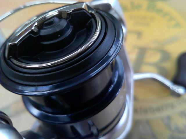 19ストラディック C2000S