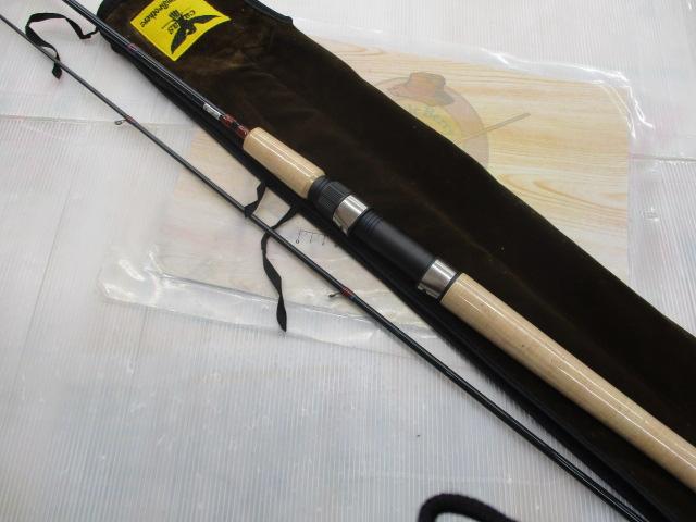 カラスレインボーマジック RM70 タイフーンガイド