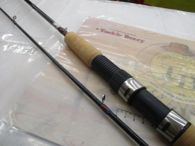 カラスレインボーマジック RM70 タイフーンガイド