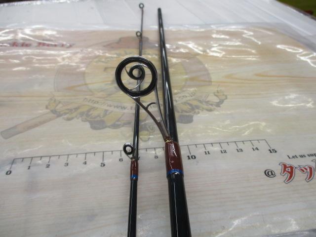 カラスレインボーマジック RM70 タイフーンガイド