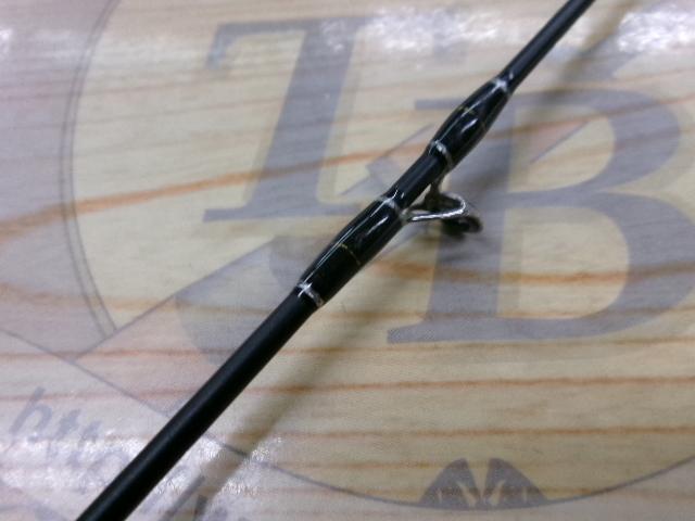 グラディエーターG-611HTCバリケード