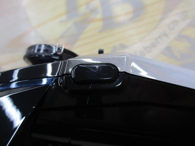 クリスティア ワカサギCRS-C+電動リール メタルガンメタ/ホワイトグラデーション