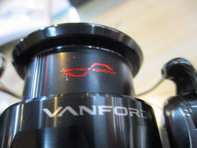 24ヴァンフォード C2500SXG